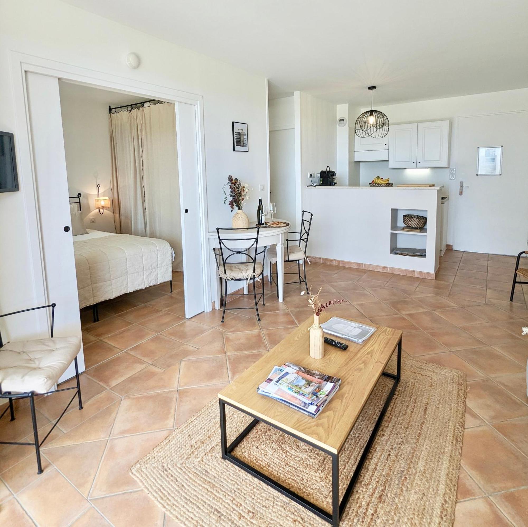 Allura Golf Appartement Saumane-de-Vaucluse Exteriör bild